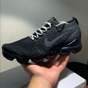 NIKE AIR VAPORMAX FLYKNIT 3